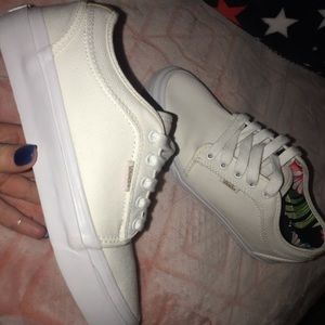 vans white tropical NEVER WORN